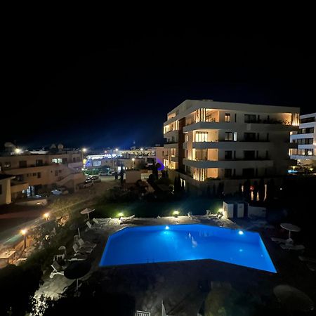 1St Class Location With Sea&Pool View Paphos Exterior photo